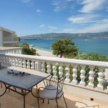 Apartment Situs Katarina