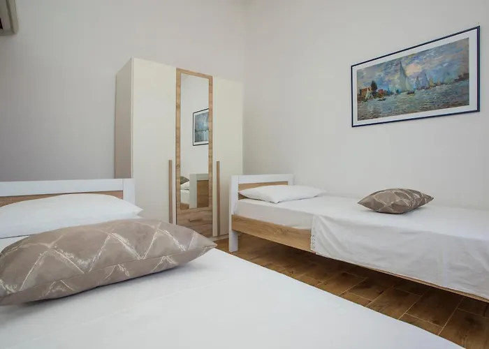 Situs Katarina Apartment